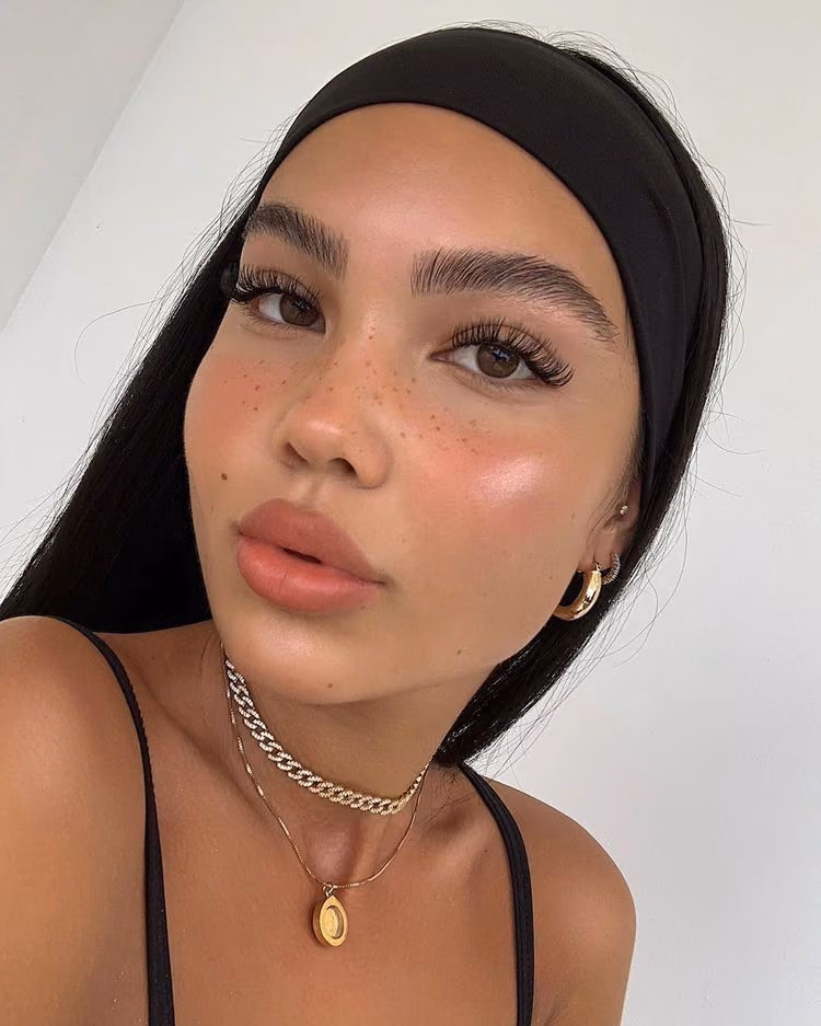 Pecas semipermanentes de aspecto natural en el Estudio Antonella Paludi